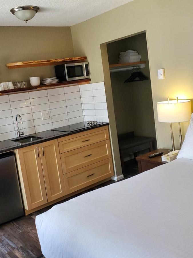 Alpine Inn & Suites Nelson Ngoại thất bức ảnh