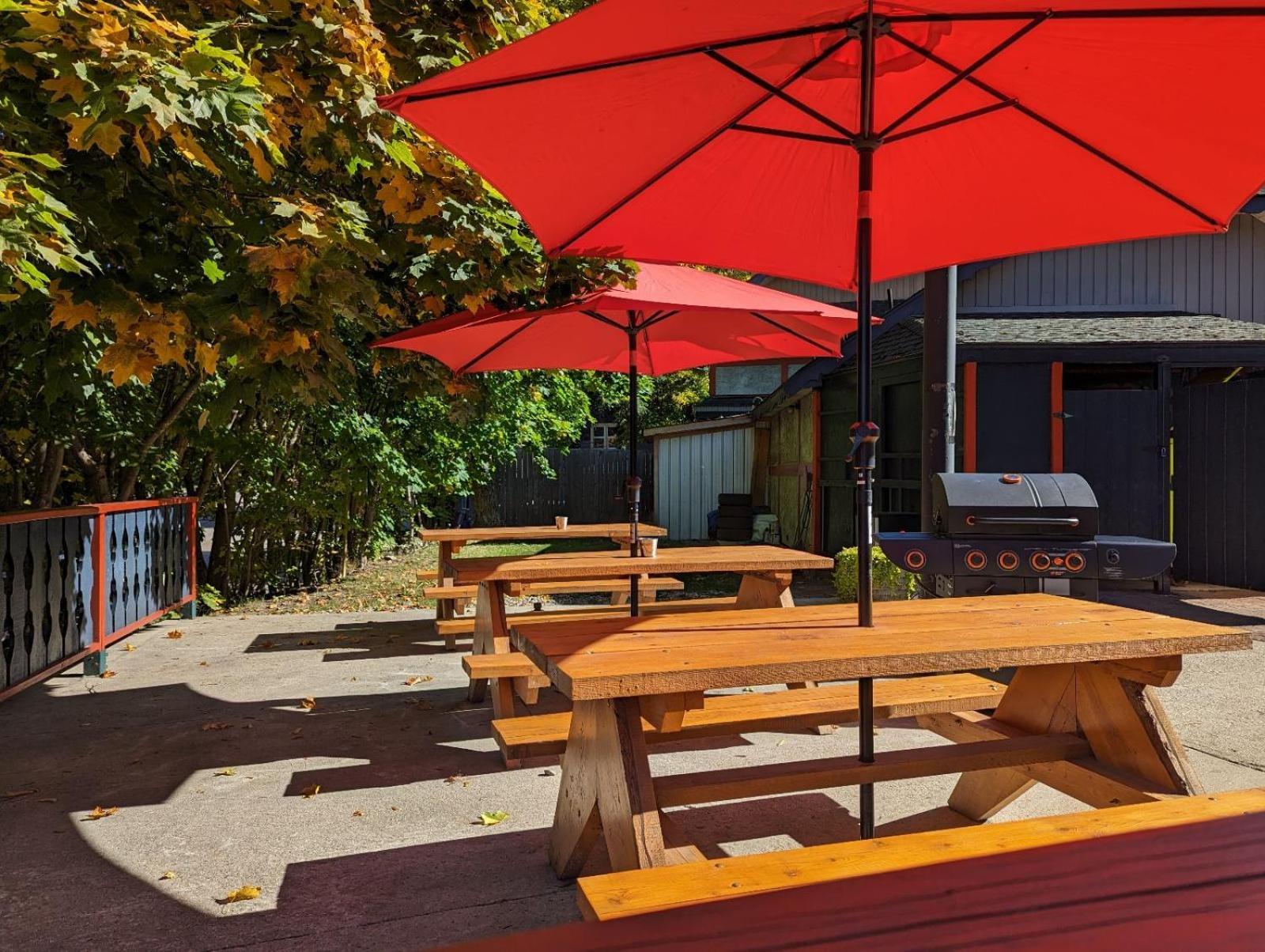 Alpine Inn & Suites Nelson Ngoại thất bức ảnh