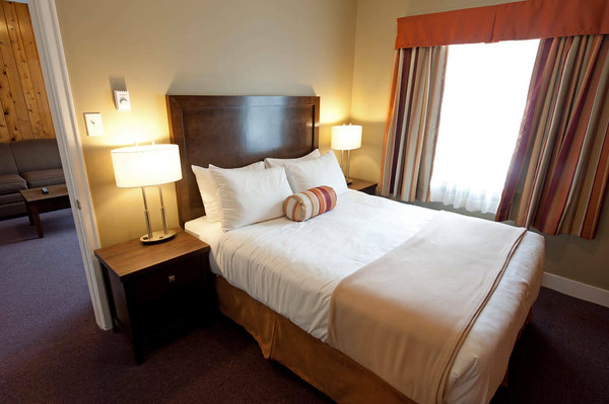 Alpine Inn & Suites Nelson Ngoại thất bức ảnh