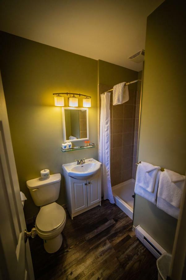 Alpine Inn & Suites Nelson Ngoại thất bức ảnh